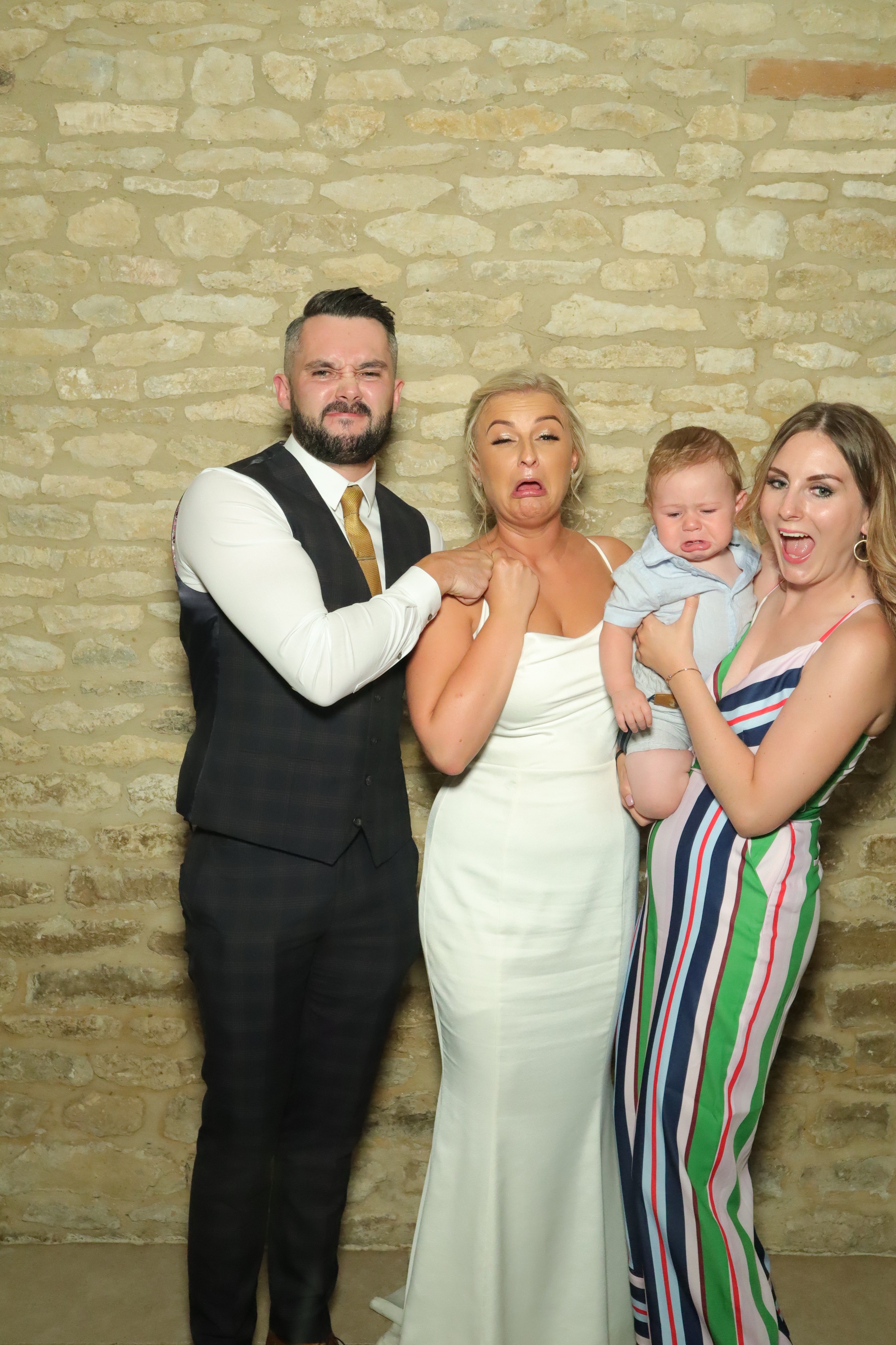 Natalie & Jack’s Wedding | View more photos from the event at gallery.myphotoboothexperience.co.uk/u/MyPhotoBoothExperienceLtd/Natalie-Jack’s-Wedding